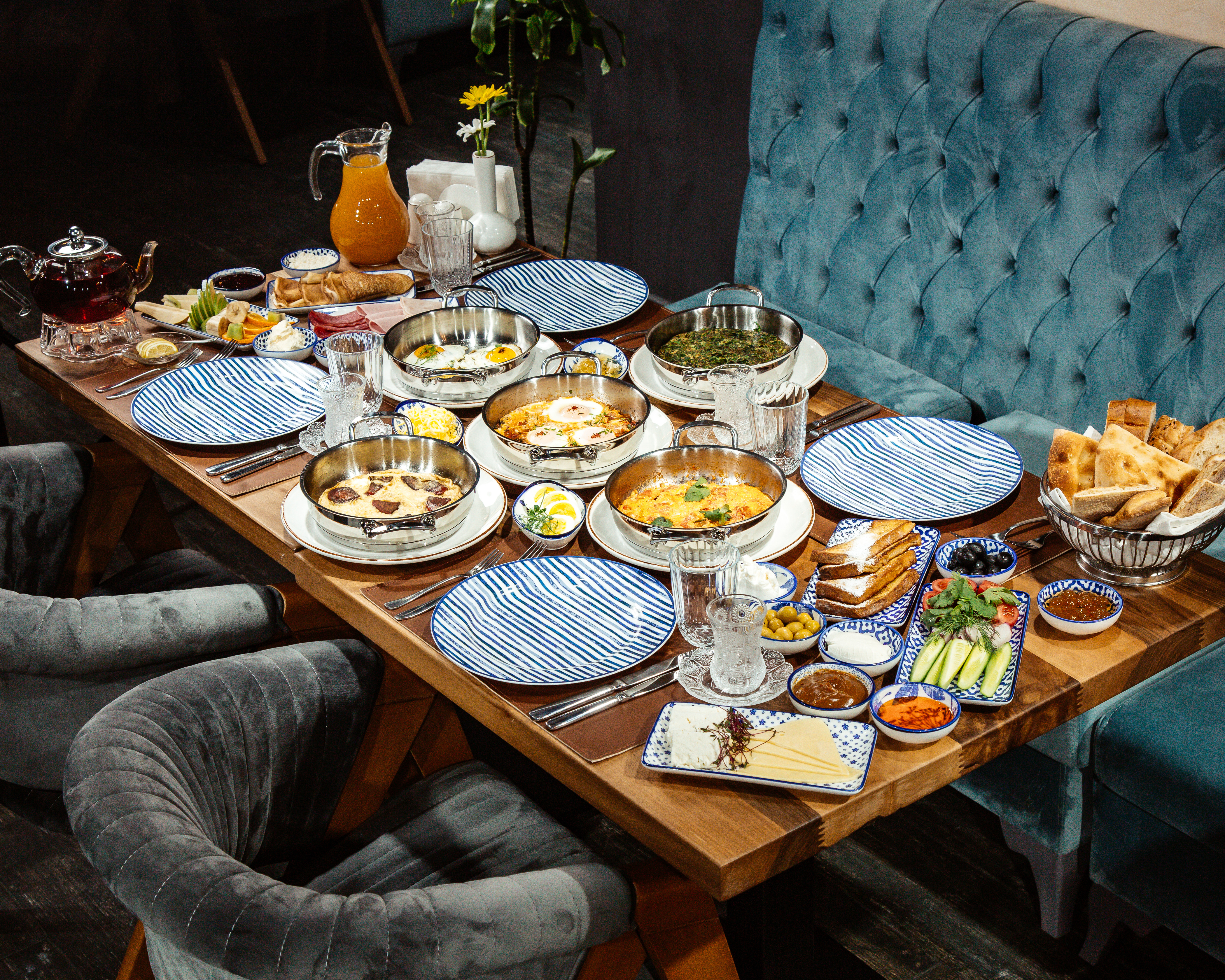In Room Dining Image